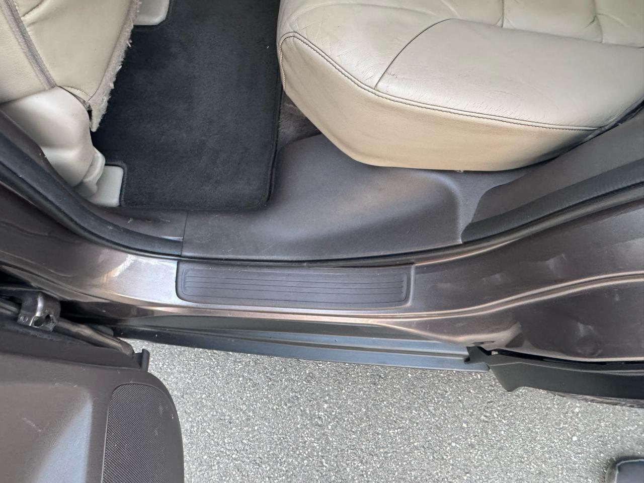 Honda CR-V EX-L 4WD 5-Speed AT 2012