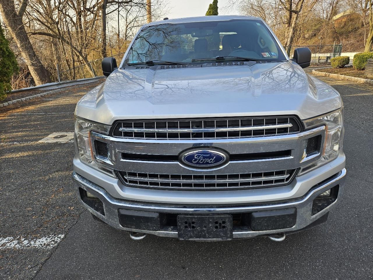 Ford F-150 4WD SuperCab 133" XLT 2018
