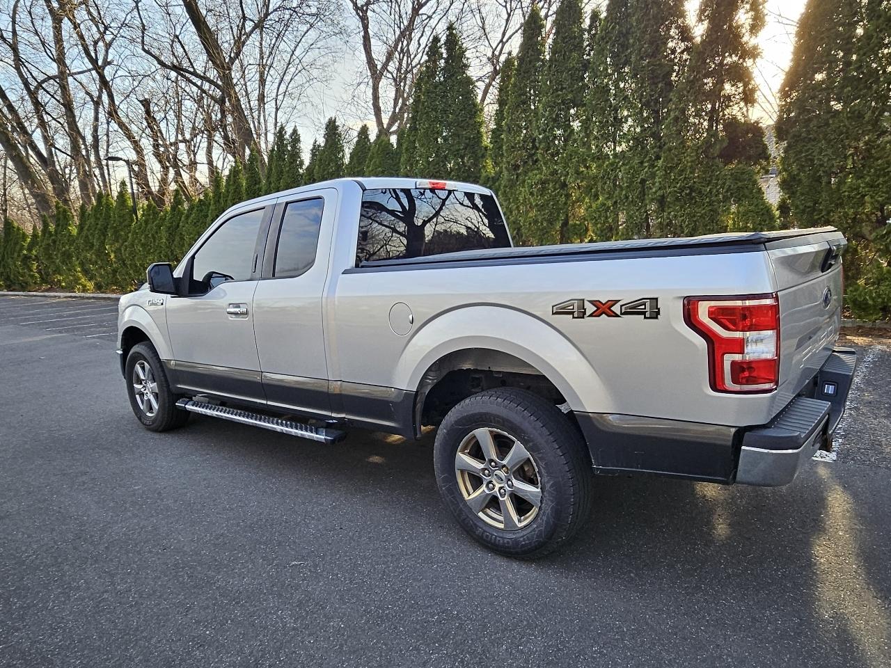 Ford F-150 4WD SuperCab 133" XLT 2018