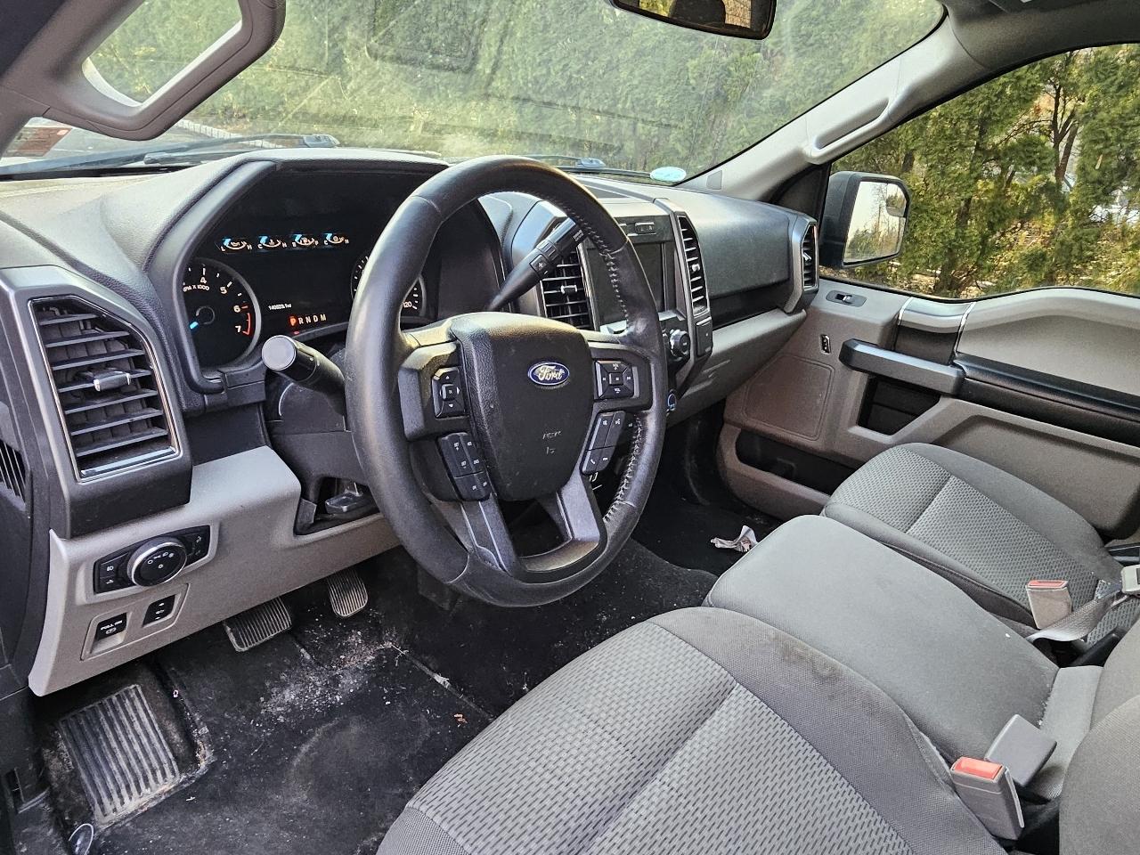 Ford F-150 4WD SuperCab 133" XLT 2018