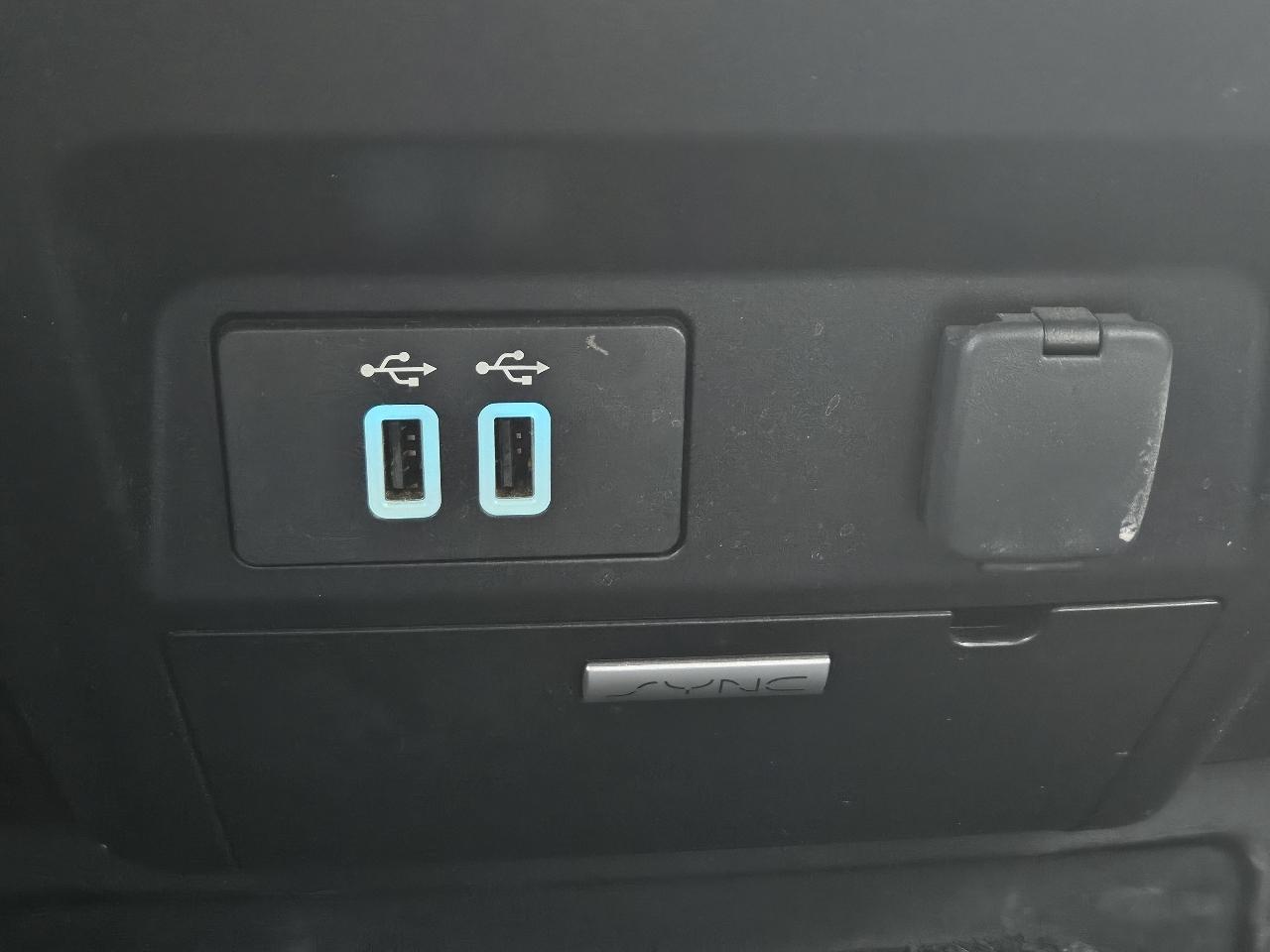 Ford F-150 4WD SuperCab 133" XLT 2018