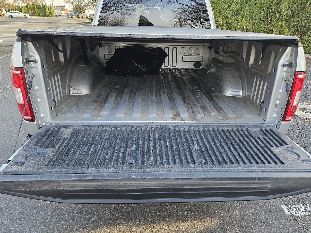 Ford F-150 4WD SuperCab 133" XLT 2018