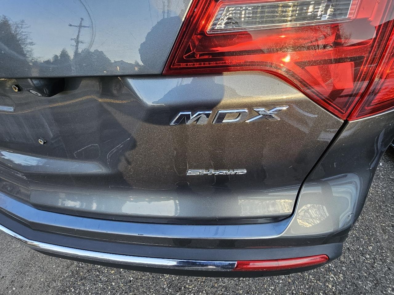 Acura MDX 6-Spd AT w/Tech Package 2012