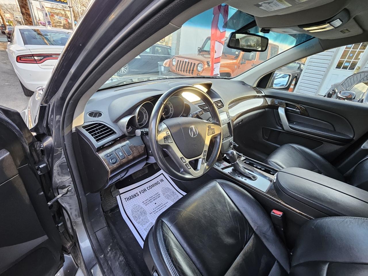 Acura MDX 6-Spd AT w/Tech Package 2012