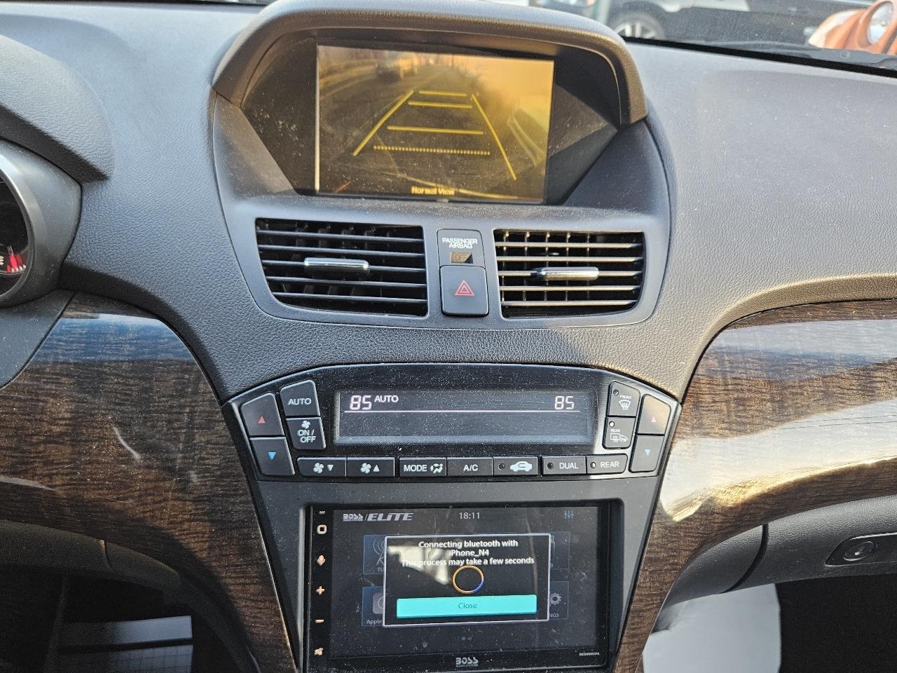 Acura MDX 6-Spd AT w/Tech Package 2012