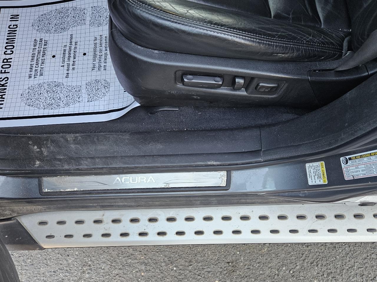 Acura MDX 6-Spd AT w/Tech Package 2012