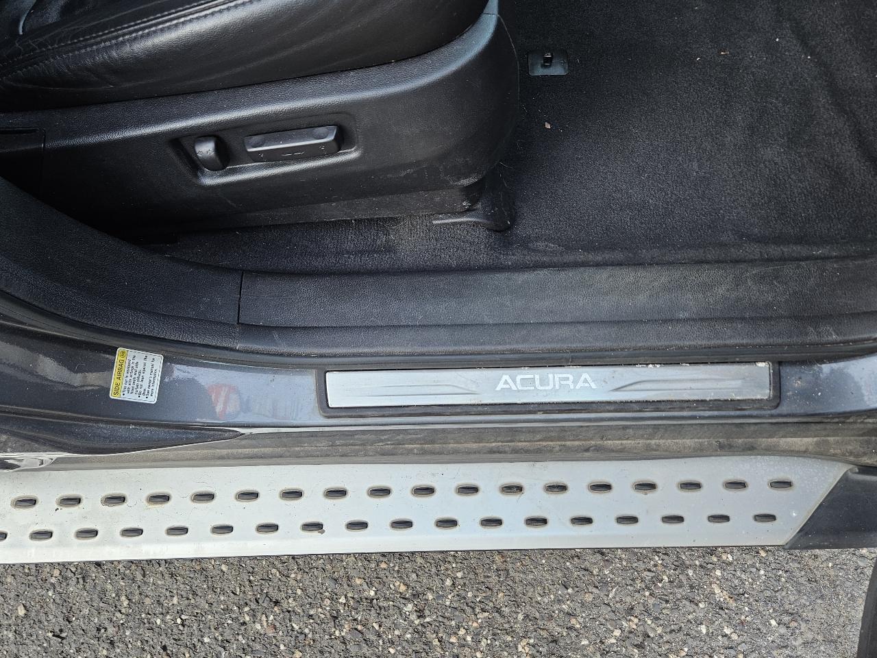 Acura MDX 6-Spd AT w/Tech Package 2012