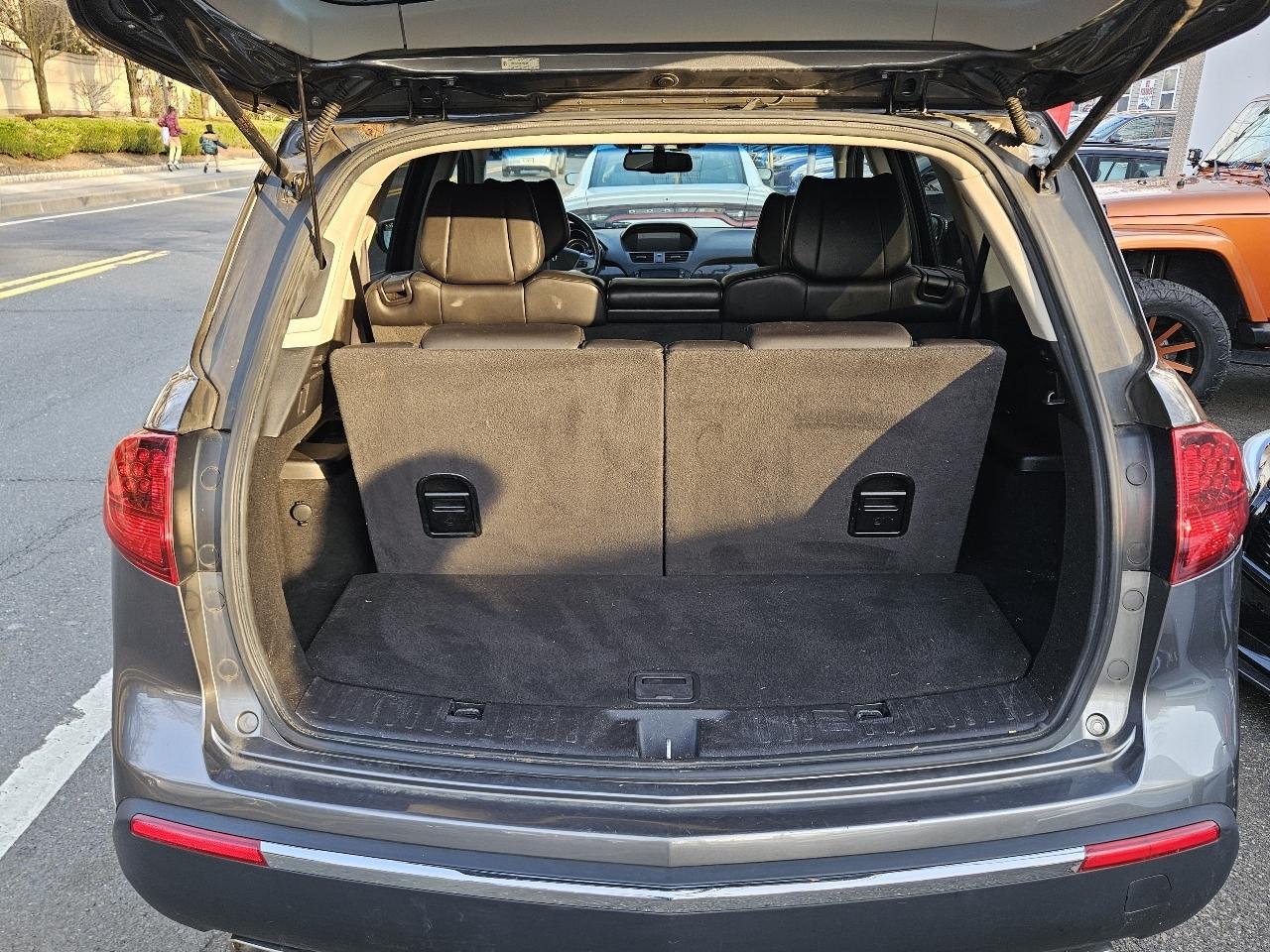 Acura MDX 6-Spd AT w/Tech Package 2012