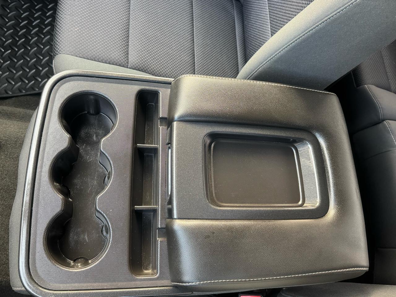 Chevrolet Silverado 1500 Crew Cab 143.5" WB 4WD LT 2015