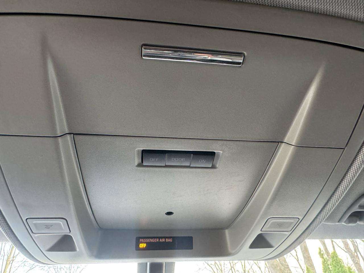 Chevrolet Silverado 1500 Crew Cab 143.5" WB 4WD LT 2015