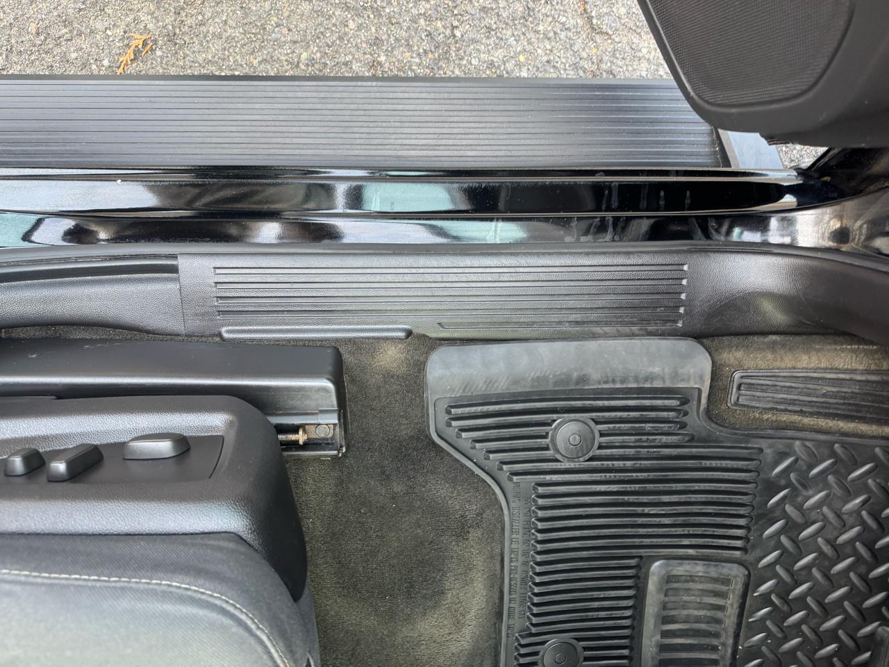 Chevrolet Silverado 1500 Crew Cab 143.5" WB 4WD LT 2015