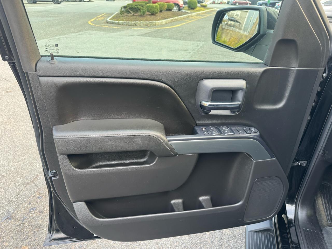 Chevrolet Silverado 1500 Crew Cab 143.5" WB 4WD LT 2015