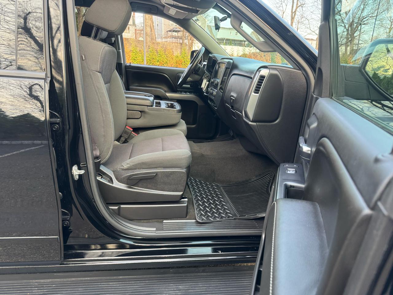 Chevrolet Silverado 1500 Crew Cab 143.5" WB 4WD LT 2015