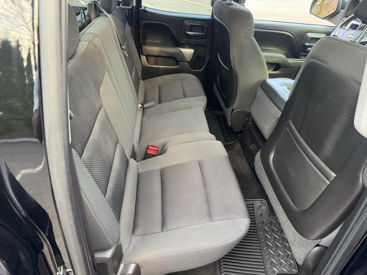 Chevrolet Silverado 1500 Crew Cab 143.5" WB 4WD LT 2015