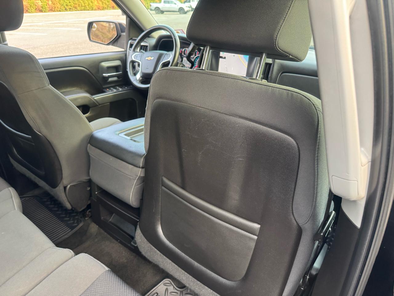 Chevrolet Silverado 1500 Crew Cab 143.5" WB 4WD LT 2015