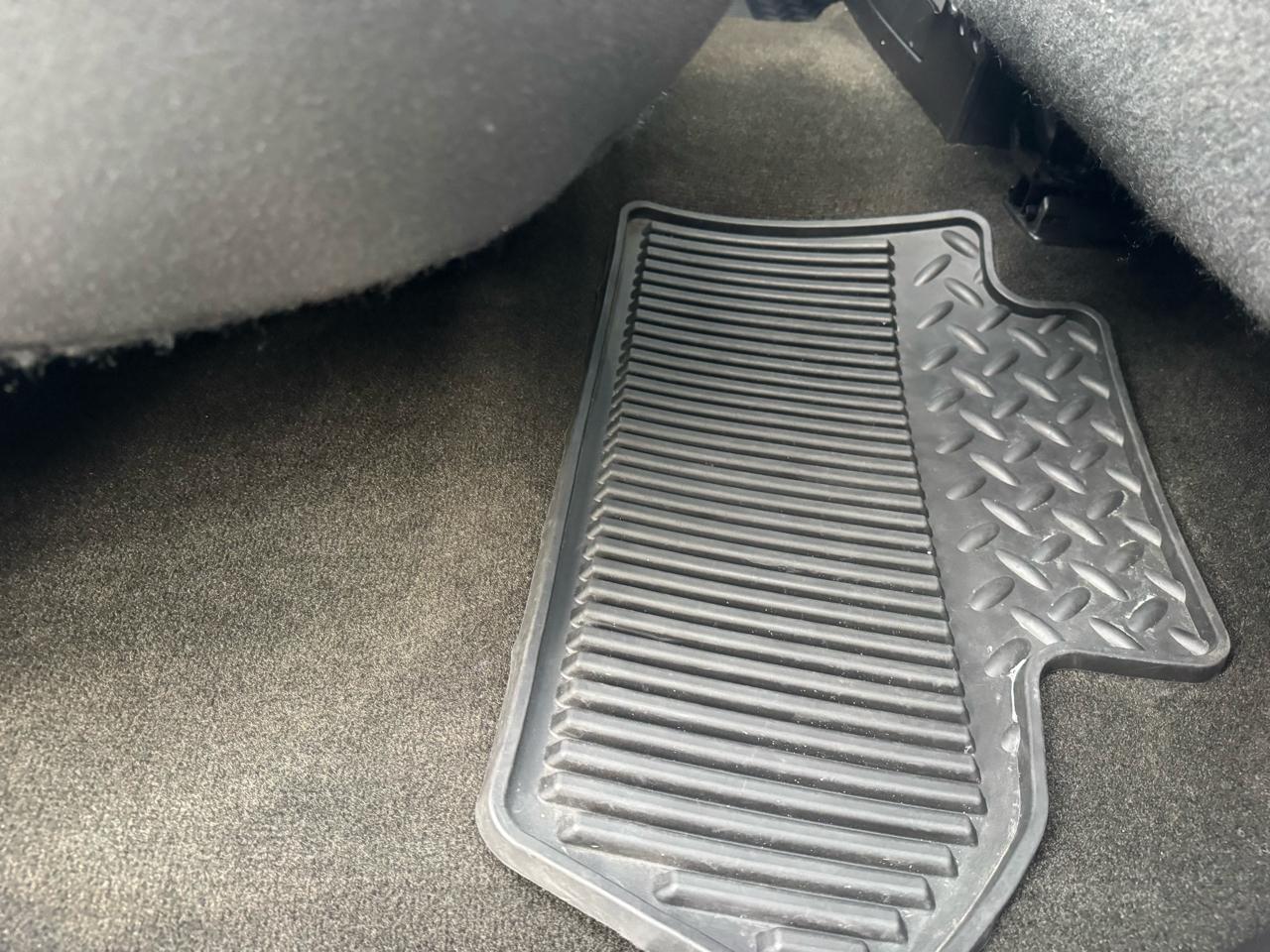 Chevrolet Silverado 1500 Crew Cab 143.5" WB 4WD LT 2015