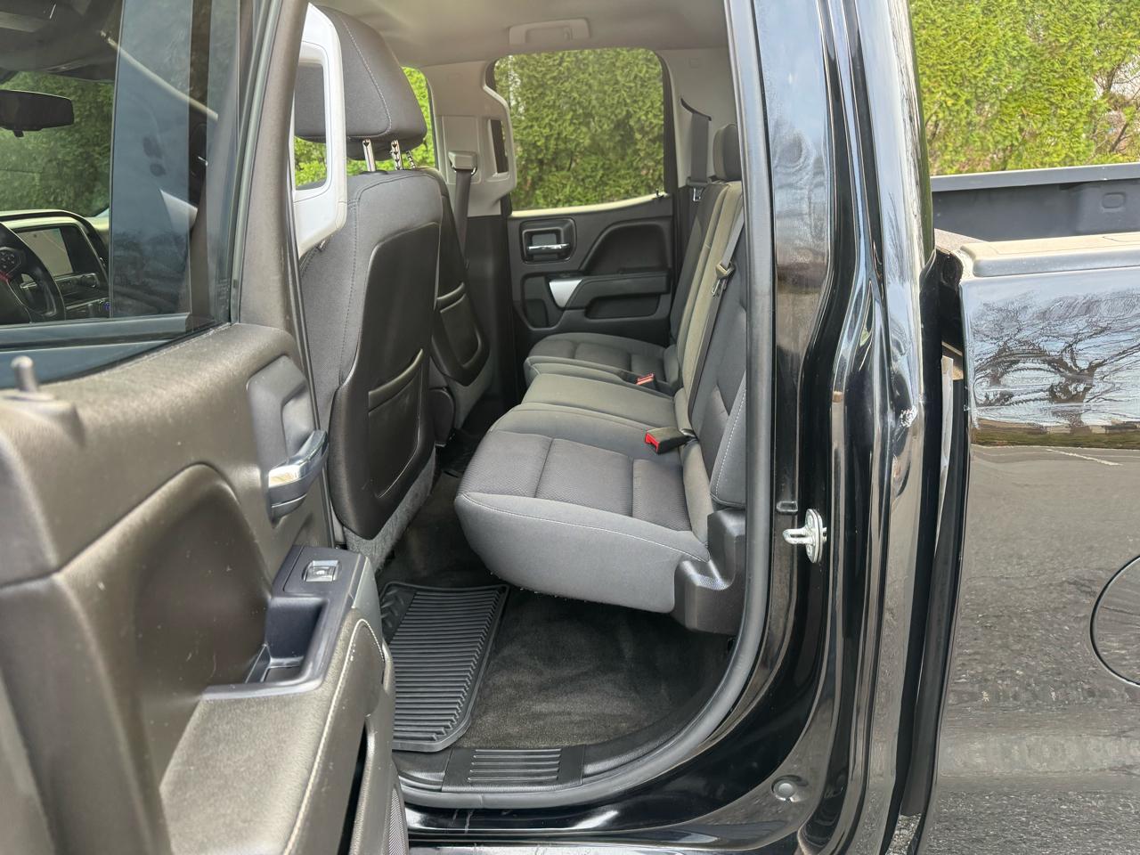 Chevrolet Silverado 1500 Crew Cab 143.5" WB 4WD LT 2015