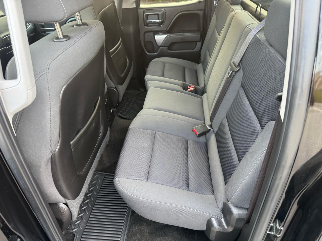 Chevrolet Silverado 1500 Crew Cab 143.5" WB 4WD LT 2015