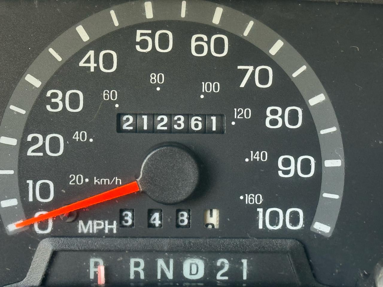 Ford Econoline E-150 XL 2003