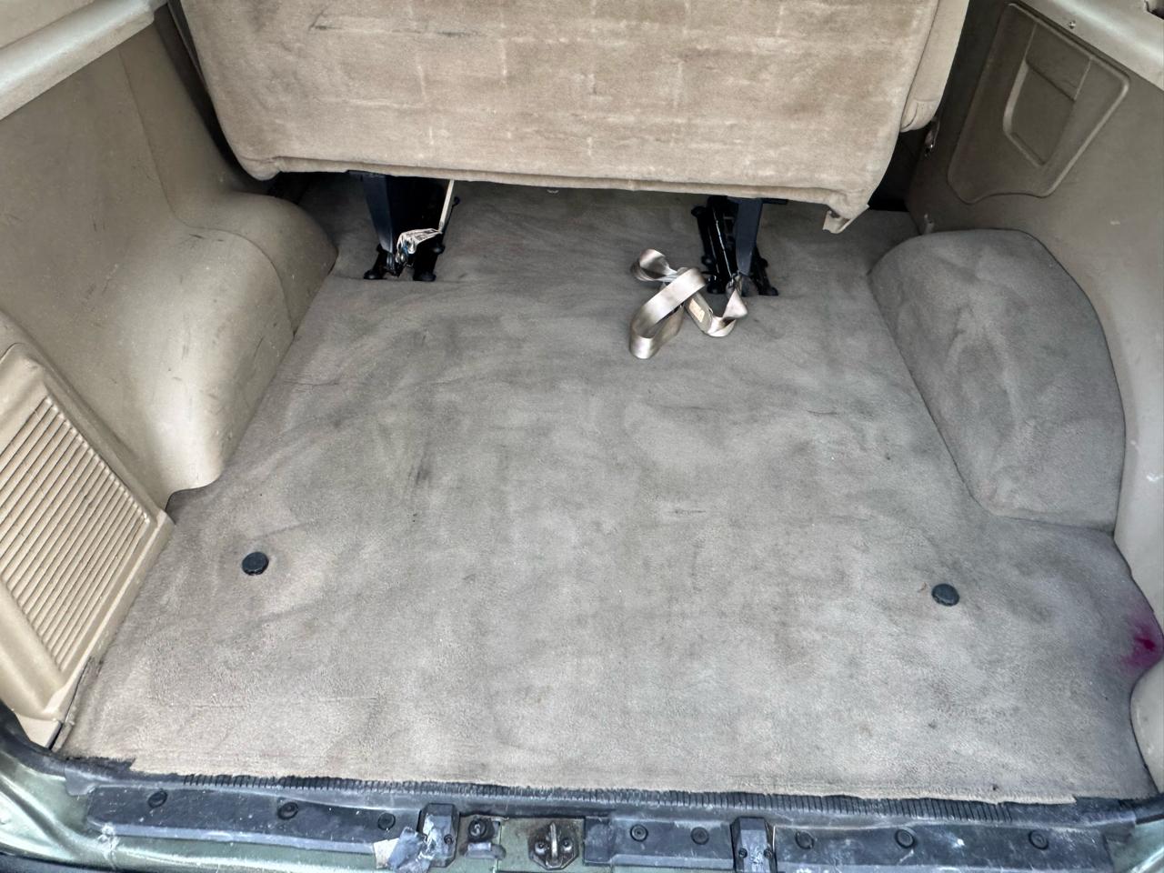 Ford Econoline E-150 XL 2003