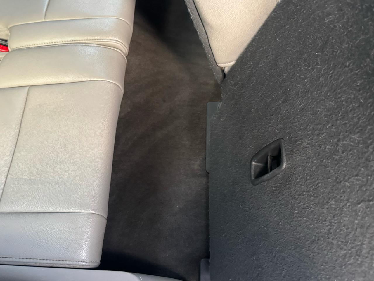 Honda Pilot EX-L 4WD 5-Spd AT 2012