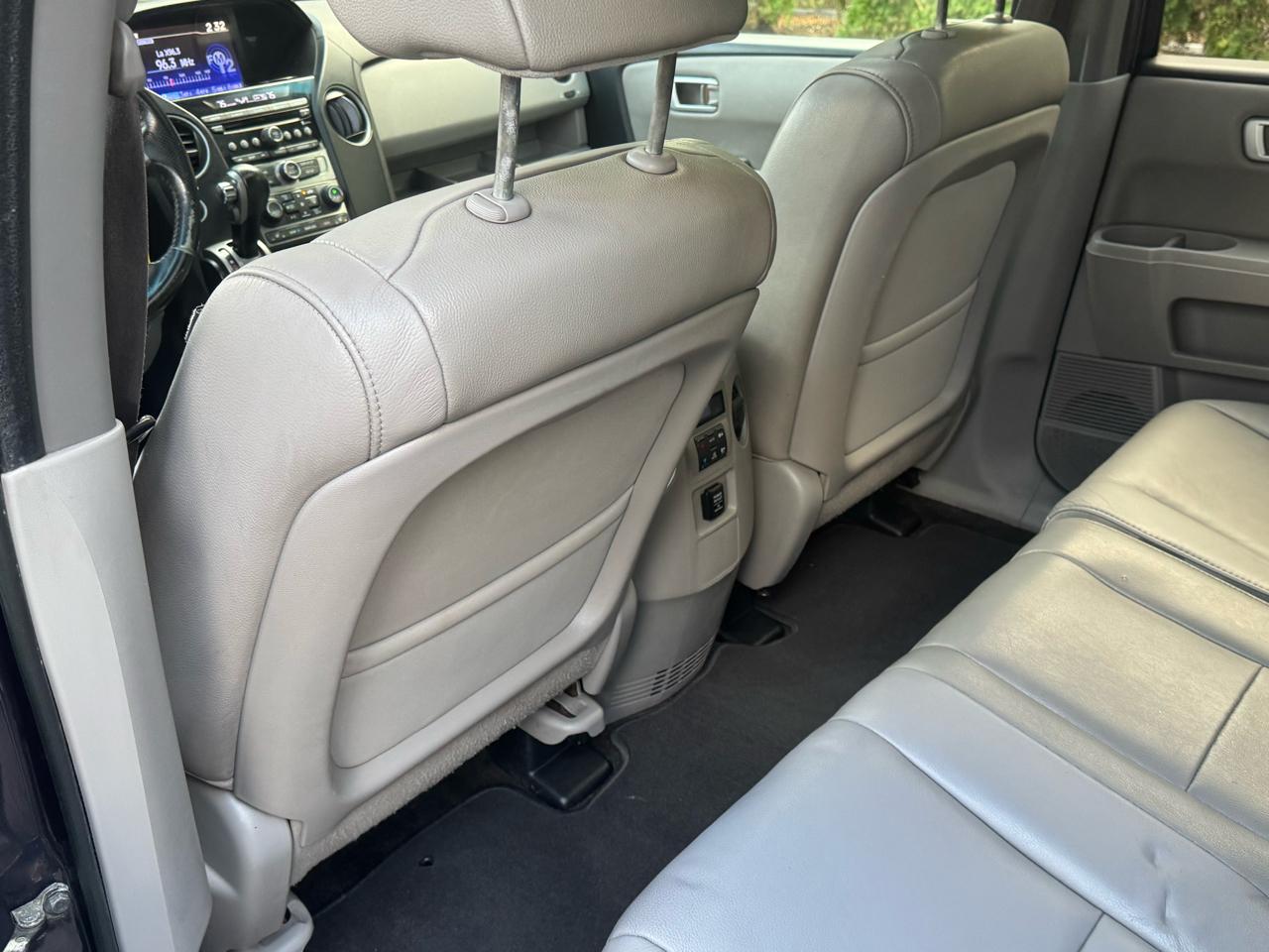 Honda Pilot EX-L 4WD 5-Spd AT 2012