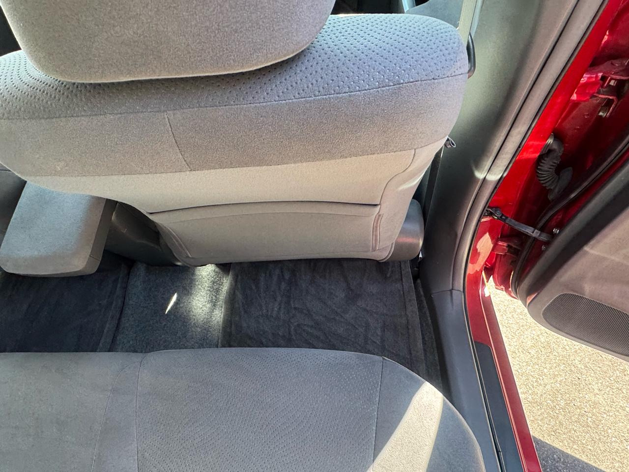 Toyota Prius Prius V 2010