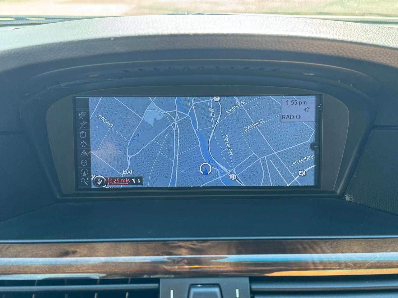 BMW 5-Series 535xi 2010