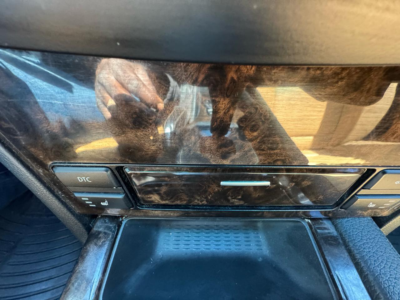 BMW 5-Series 535xi 2010