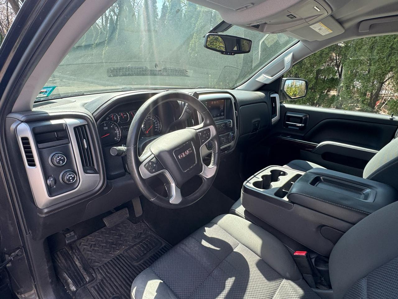 GMC Sierra 1500 4WD Crew Cab 153.0" SLE 2014