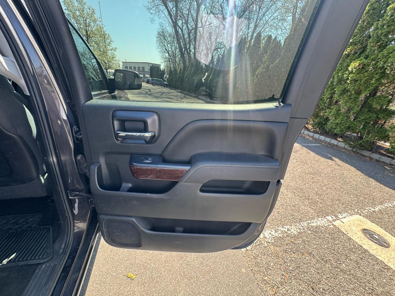 GMC Sierra 1500 4WD Crew Cab 153.0" SLE 2014