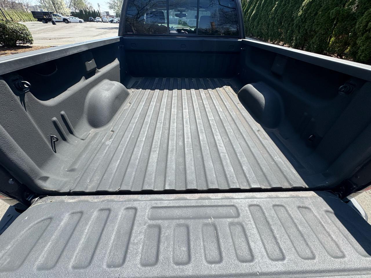 GMC Sierra 1500 4WD Crew Cab 153.0" SLE 2014