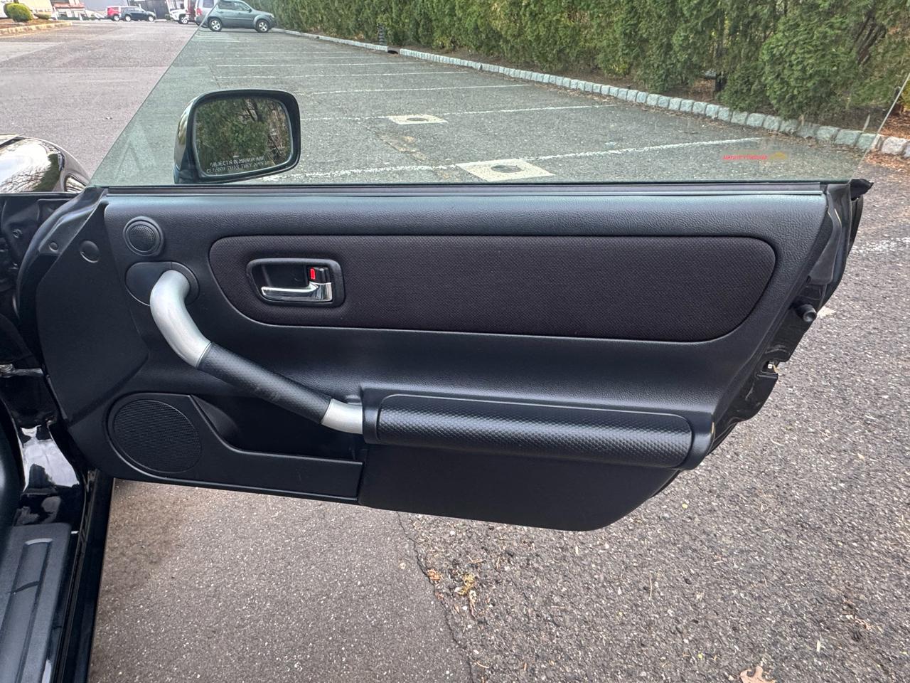 Toyota MR2 Spyder Base 2000