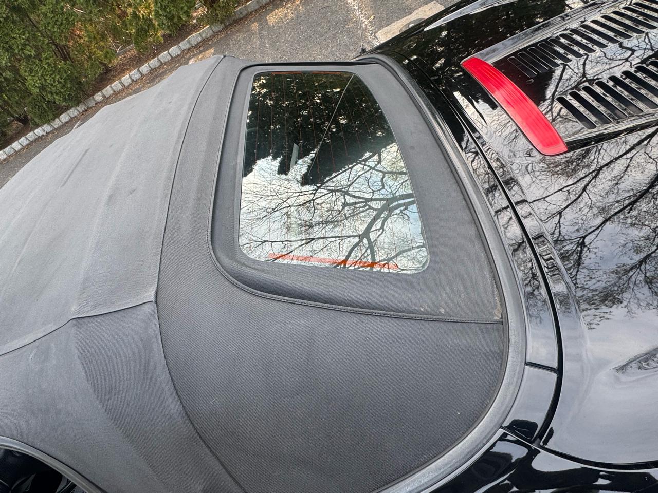 Toyota MR2 Spyder Base 2000