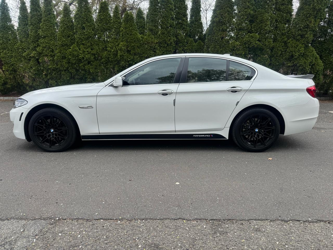 BMW 5-Series 535i xDrive 2013