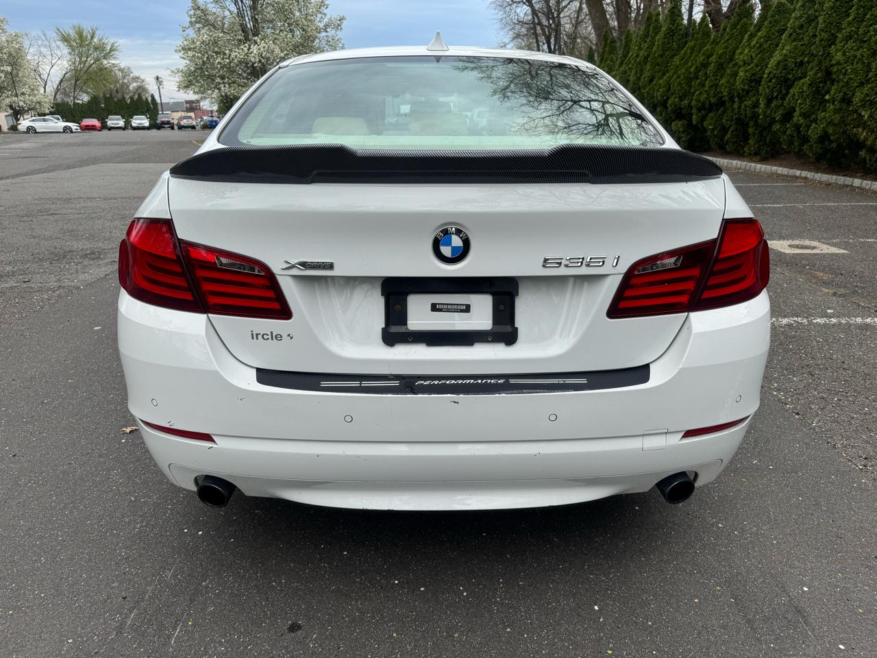 BMW 5-Series 535i xDrive 2013