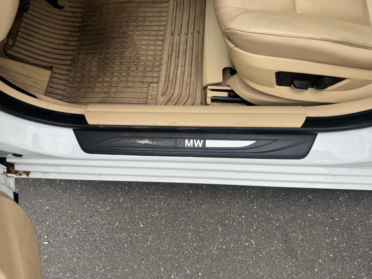 BMW 5-Series 535i xDrive 2013