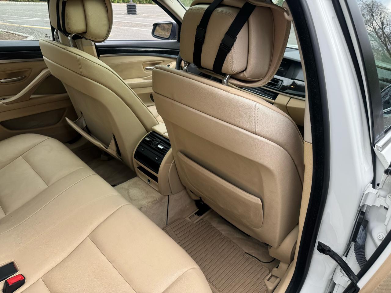 BMW 5-Series 535i xDrive 2013