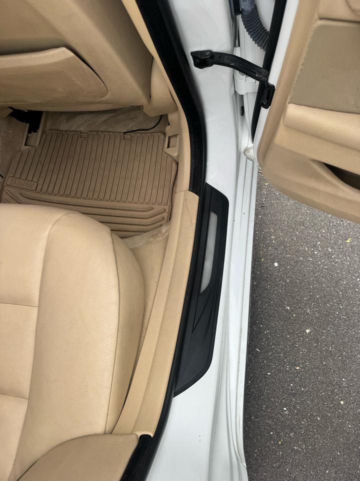 BMW 5-Series 535i xDrive 2013