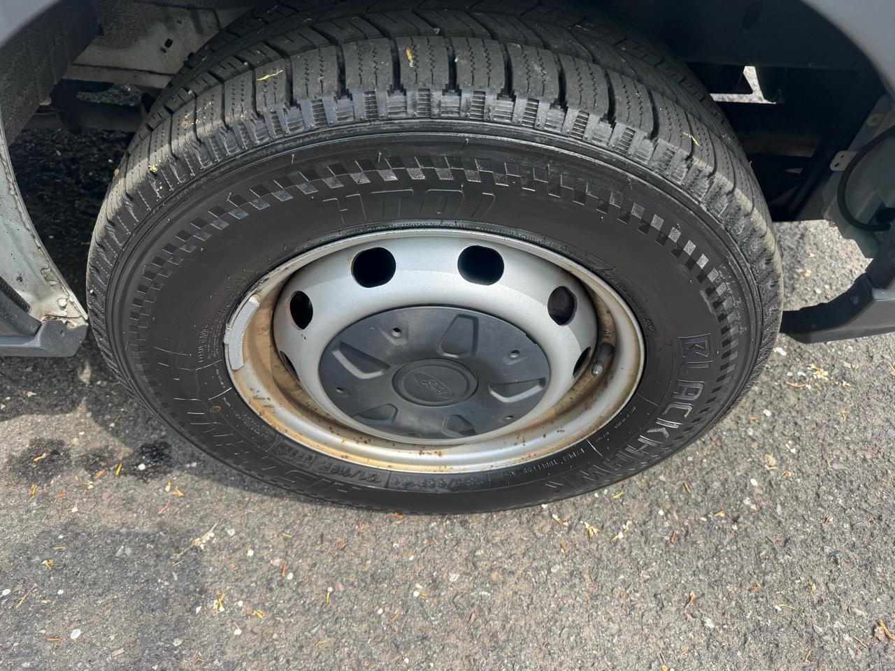 Ford Transit 250 Van Med. Roof w/Sliding Pass. 148-in. WB 2018