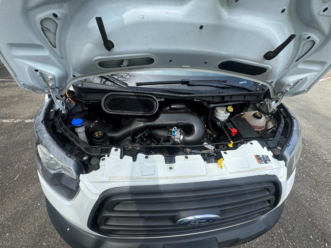 Ford Transit 250 Van Med. Roof w/Sliding Pass. 148-in. WB 2018