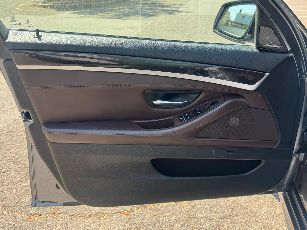 BMW 5-Series 535i xDrive 2016