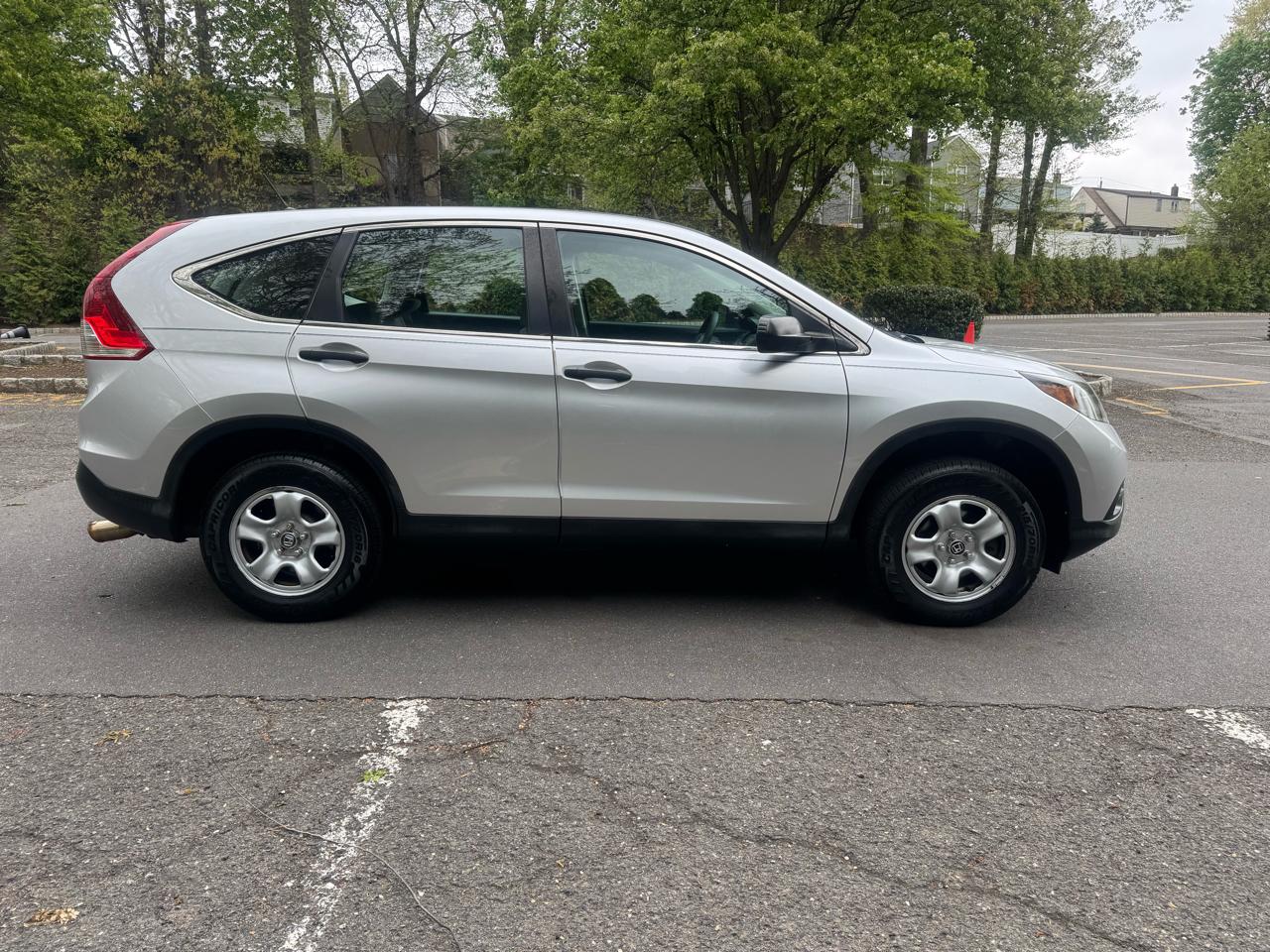 Honda CR-V LX 4WD 5-Speed AT 2013