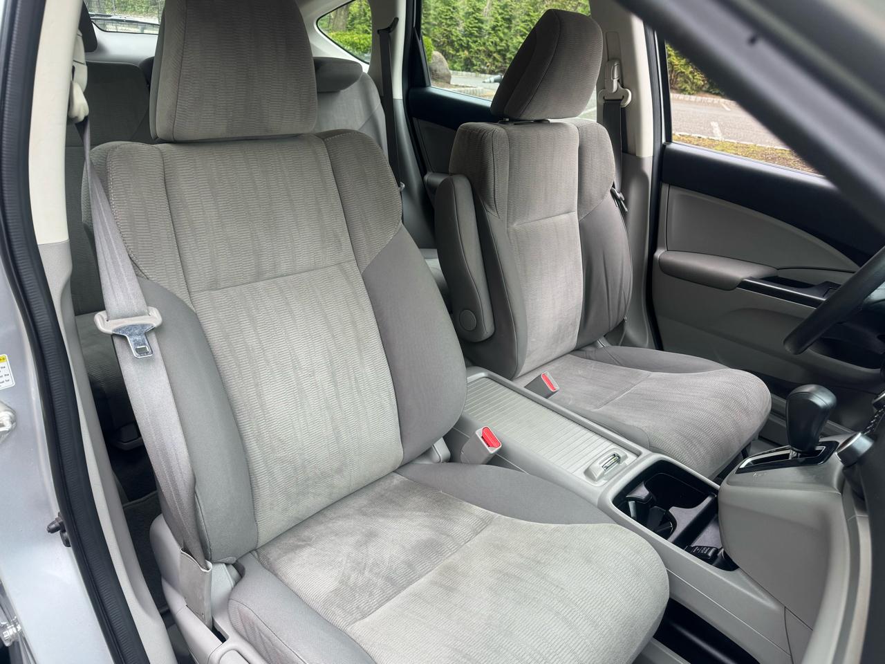 Honda CR-V LX 4WD 5-Speed AT 2013