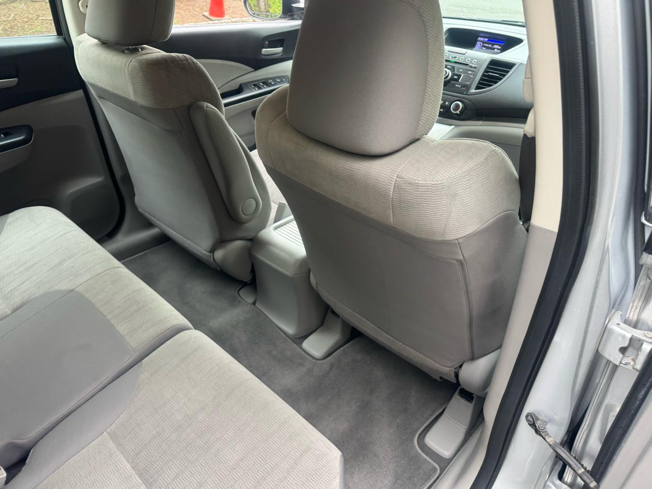 Honda CR-V LX 4WD 5-Speed AT 2013