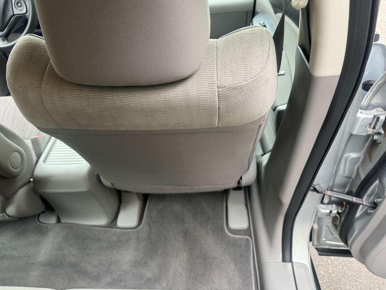 Honda CR-V LX 4WD 5-Speed AT 2013