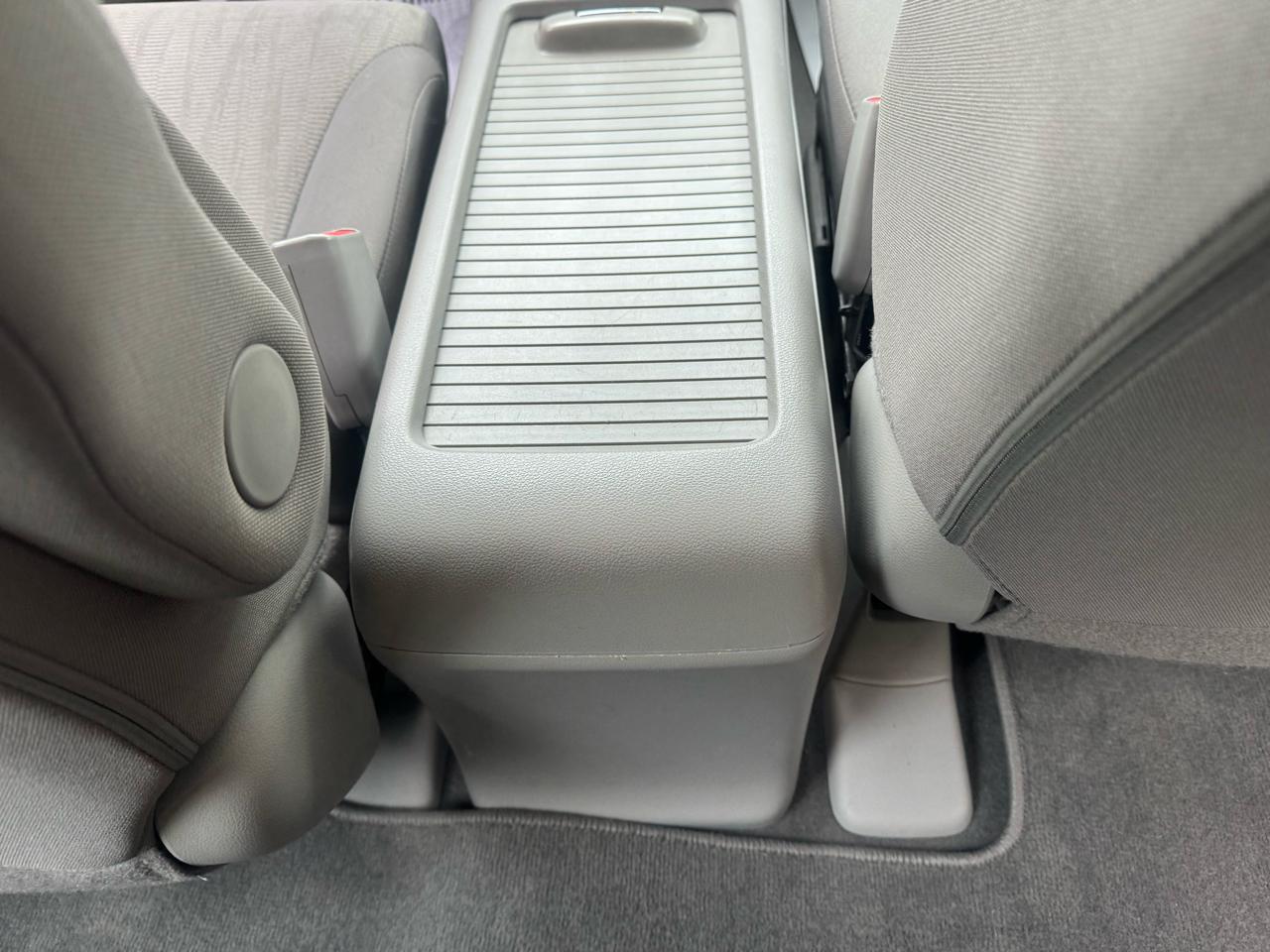 Honda CR-V LX 4WD 5-Speed AT 2013