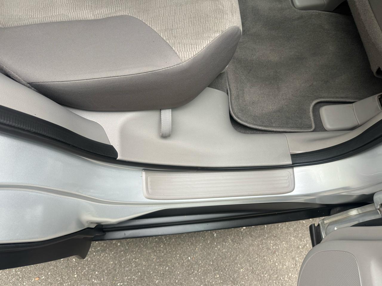 Honda CR-V LX 4WD 5-Speed AT 2013