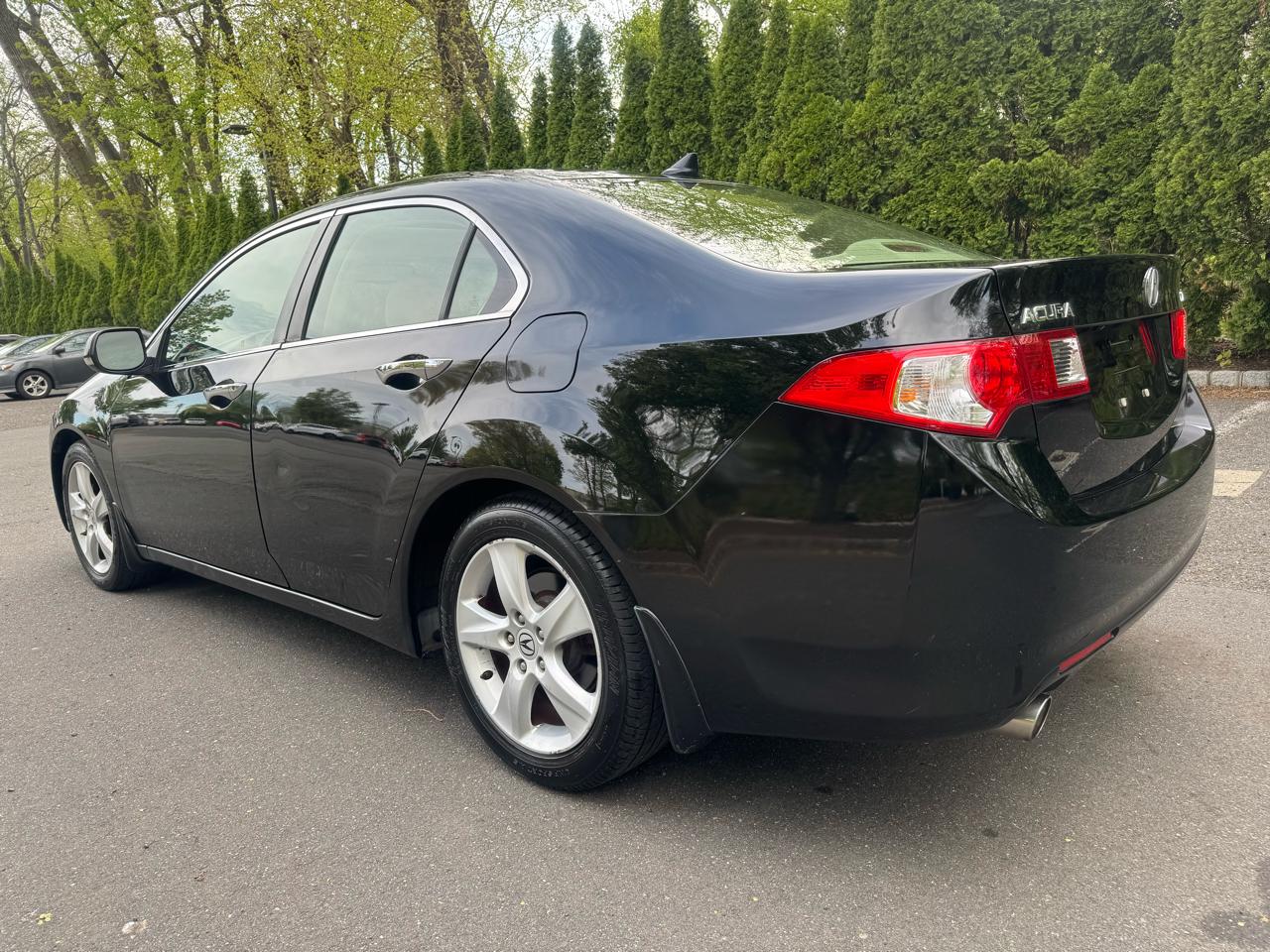Acura TSX 5-speed AT 2010