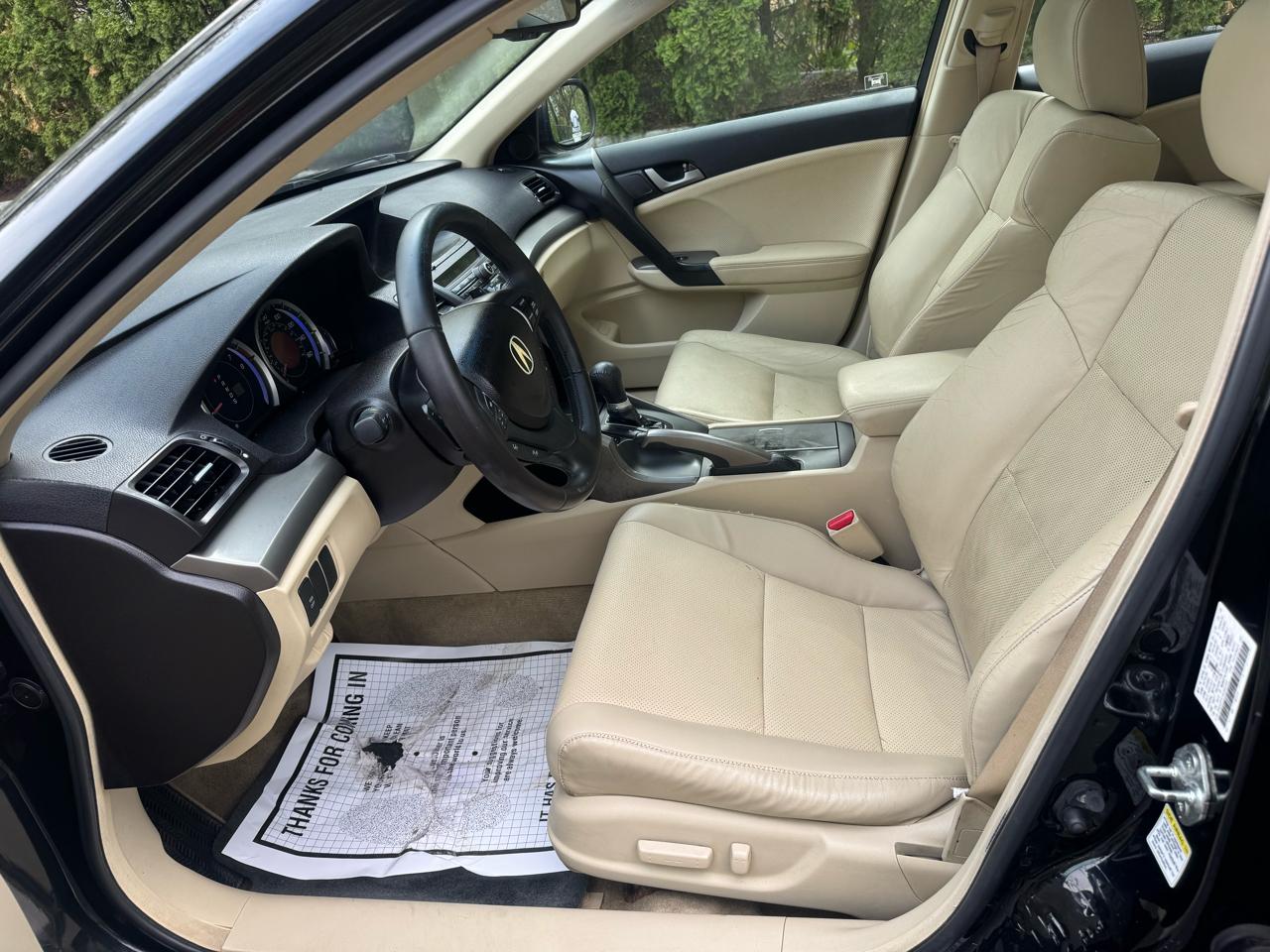 Acura TSX 5-speed AT 2010